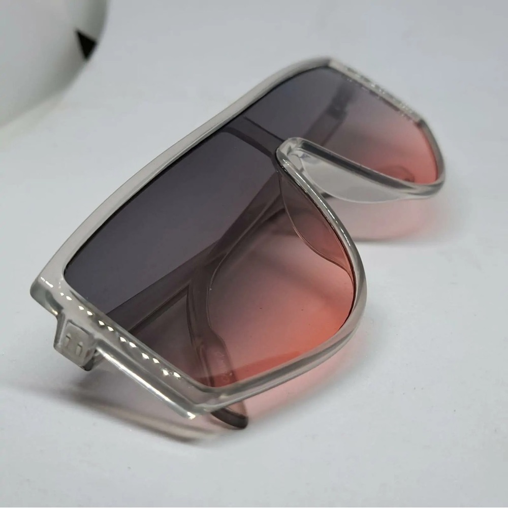 frye and co sunglasses pink lenses